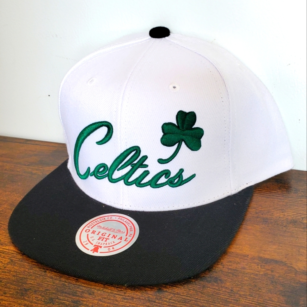 Boston Celtics Mitchell & Ness White/ Black Snapback Hat